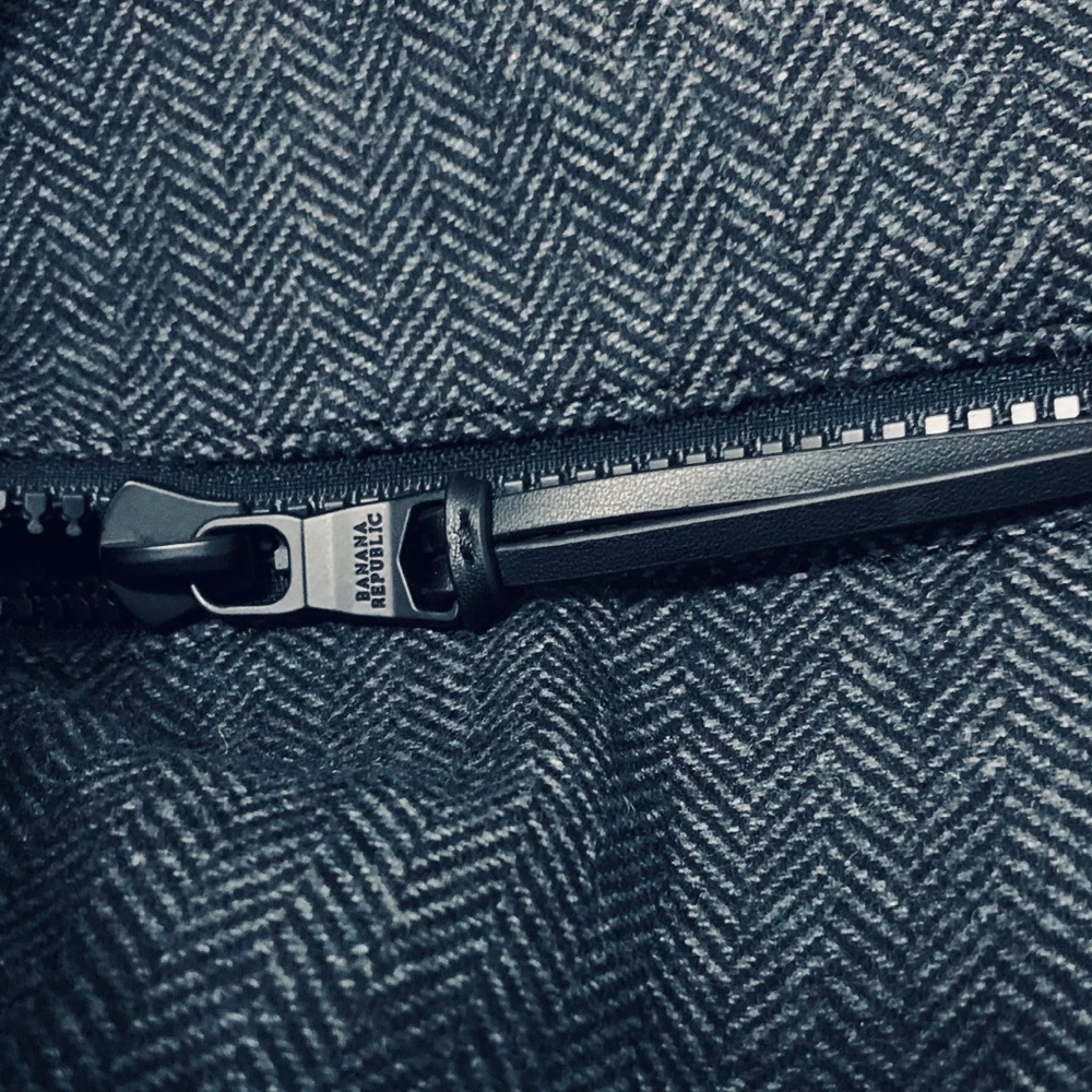 Banana Republic Men’s Duffle Bag